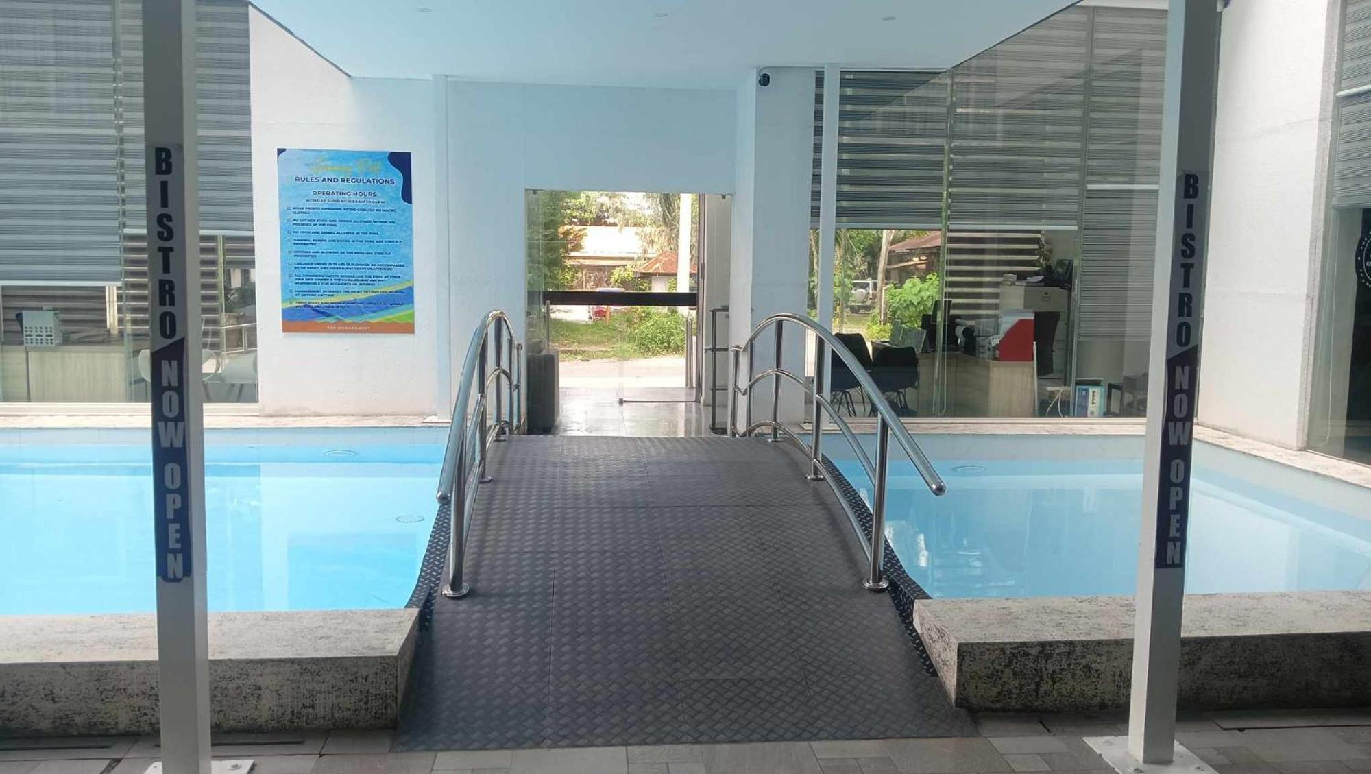 Chequers Suites Subic Bay اولونجابو المظهر الخارجي الصورة