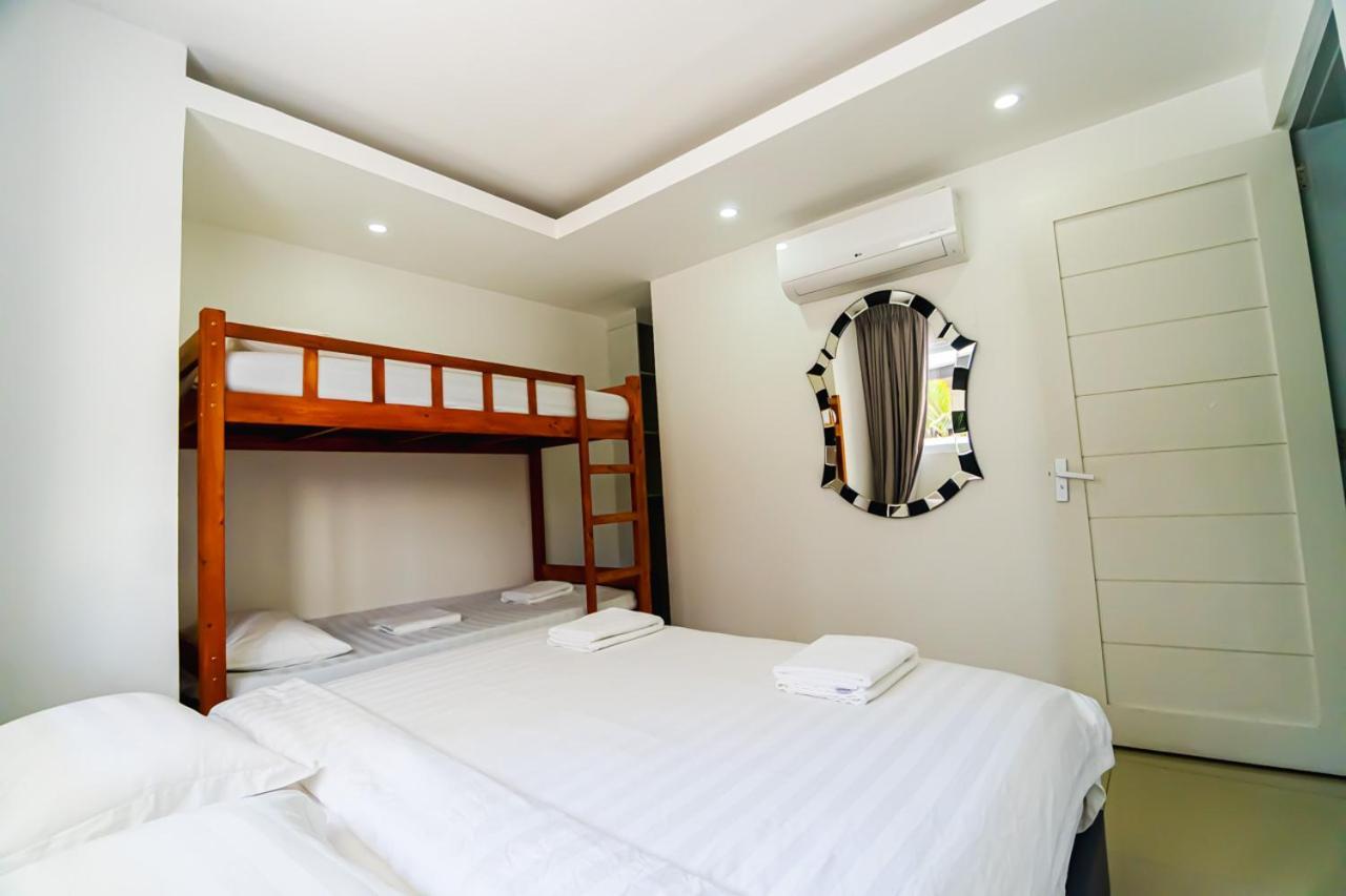 Chequers Suites Subic Bay اولونجابو المظهر الخارجي الصورة